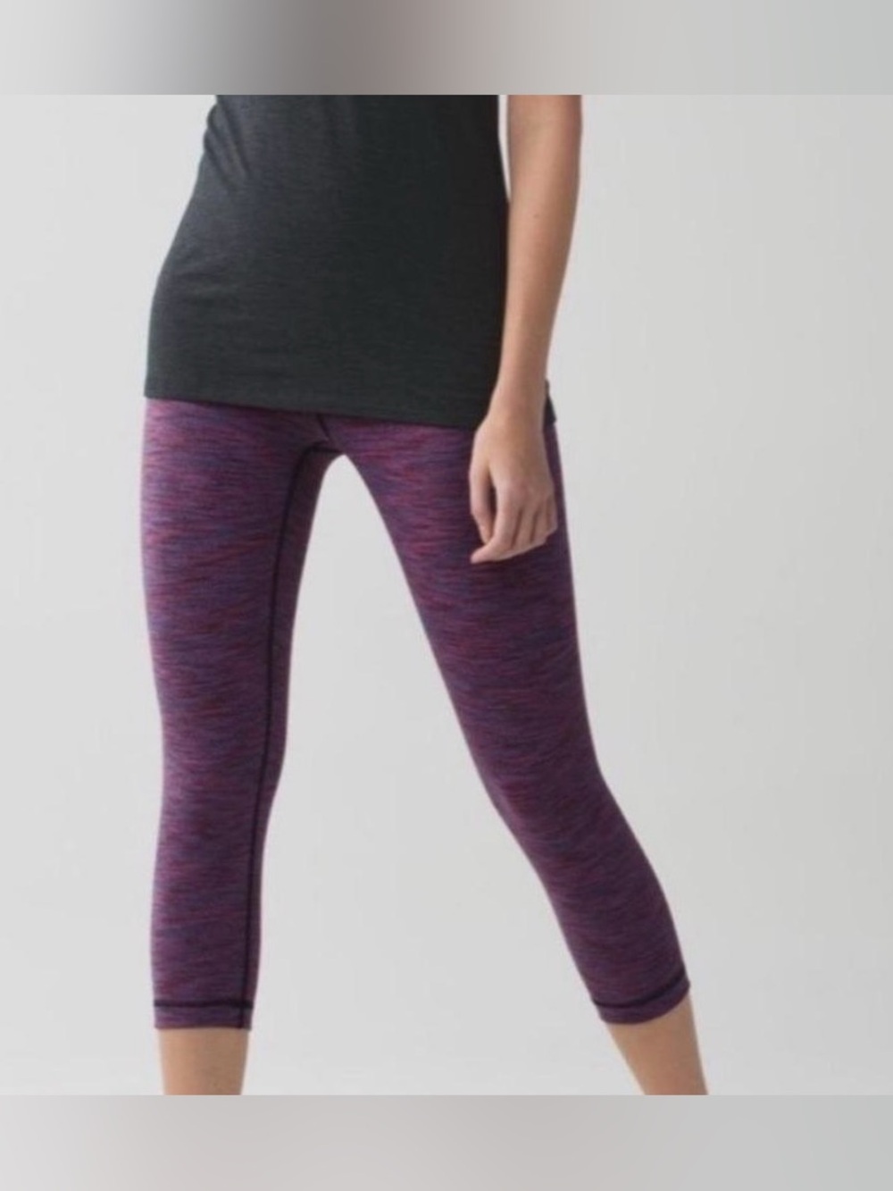 Lululemon cropped wonder under leggings textured, space-dye jacquard pattern